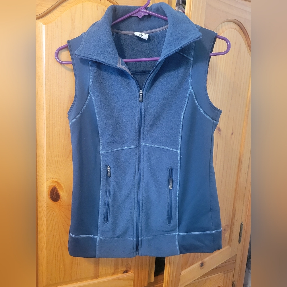 Columbia Vest